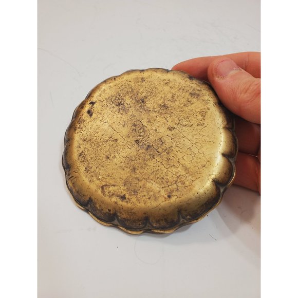 Vintage brass Plate,small small Plate, Trincket Plate, Carved brass Plate, brass - Picture 5 of 8